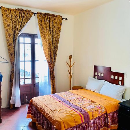 Hostal Santuario De Las Libelulas Guadalajara Exteriér fotografie